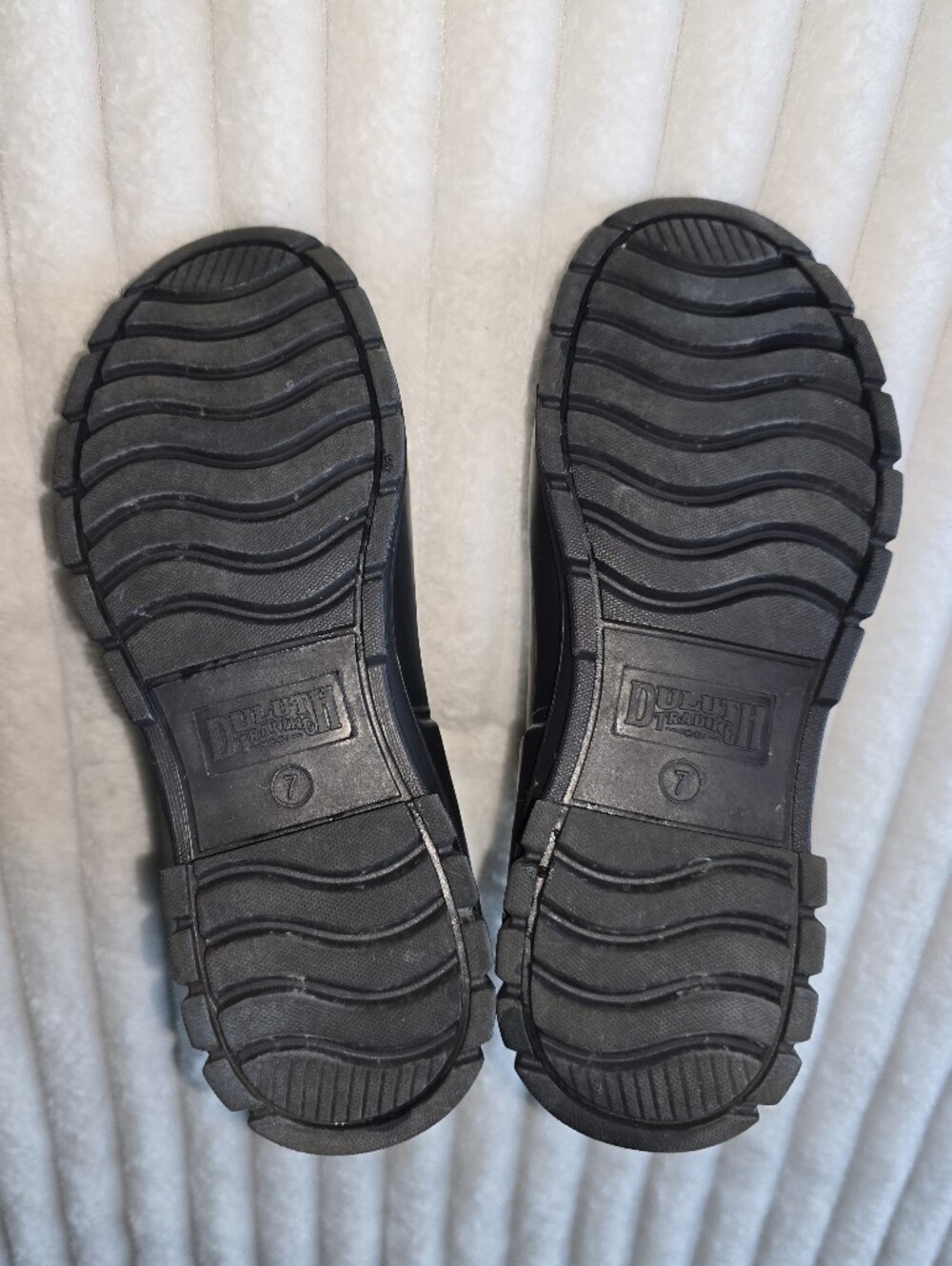 Duluth Trading Co Chelsea Rain/Garden Boots. - Picture 8 of 8